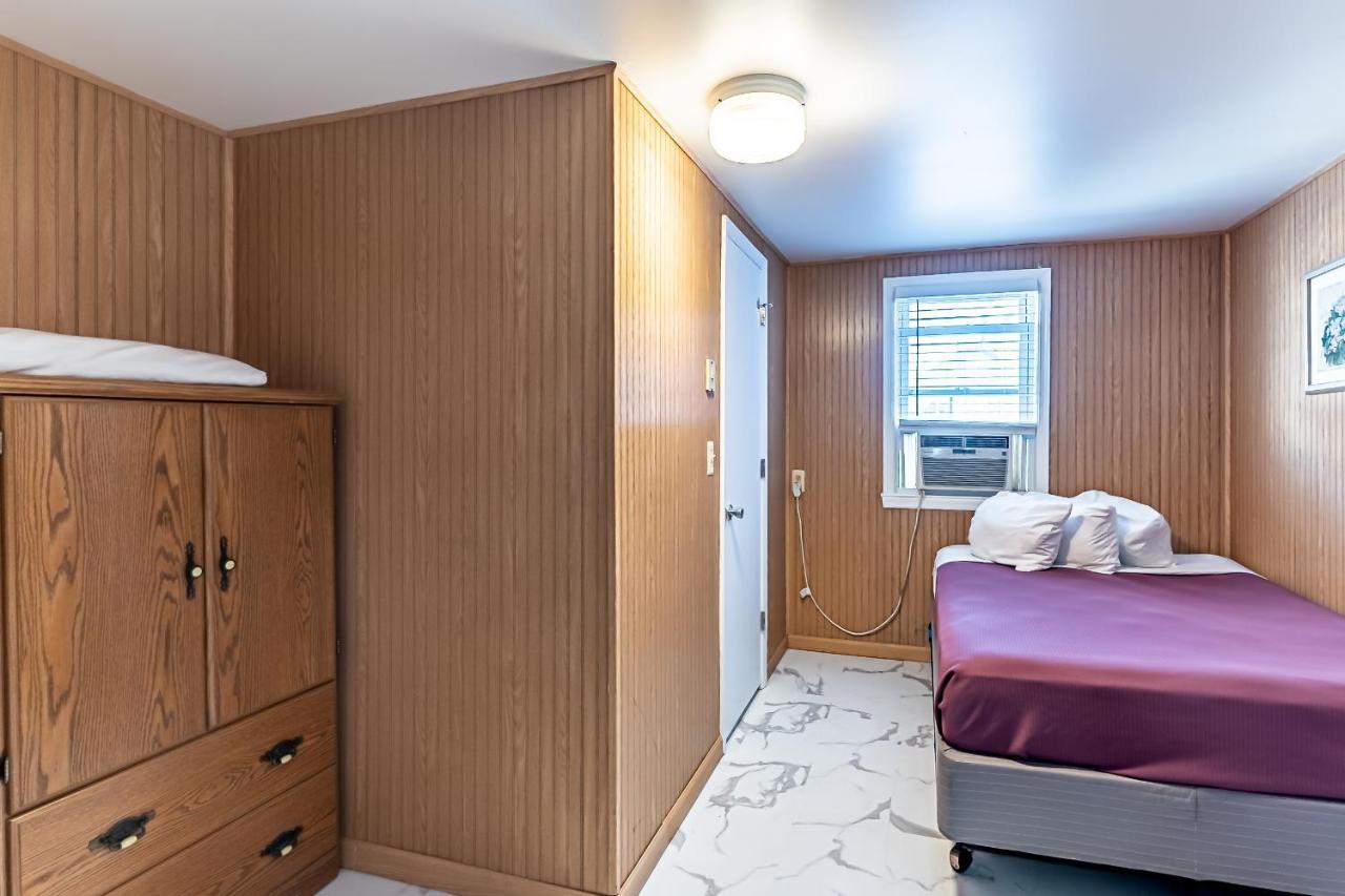 Boardwalk Sand & Surf Beach Hotel Oceanfront 시사이드 헤이츠 외부 사진