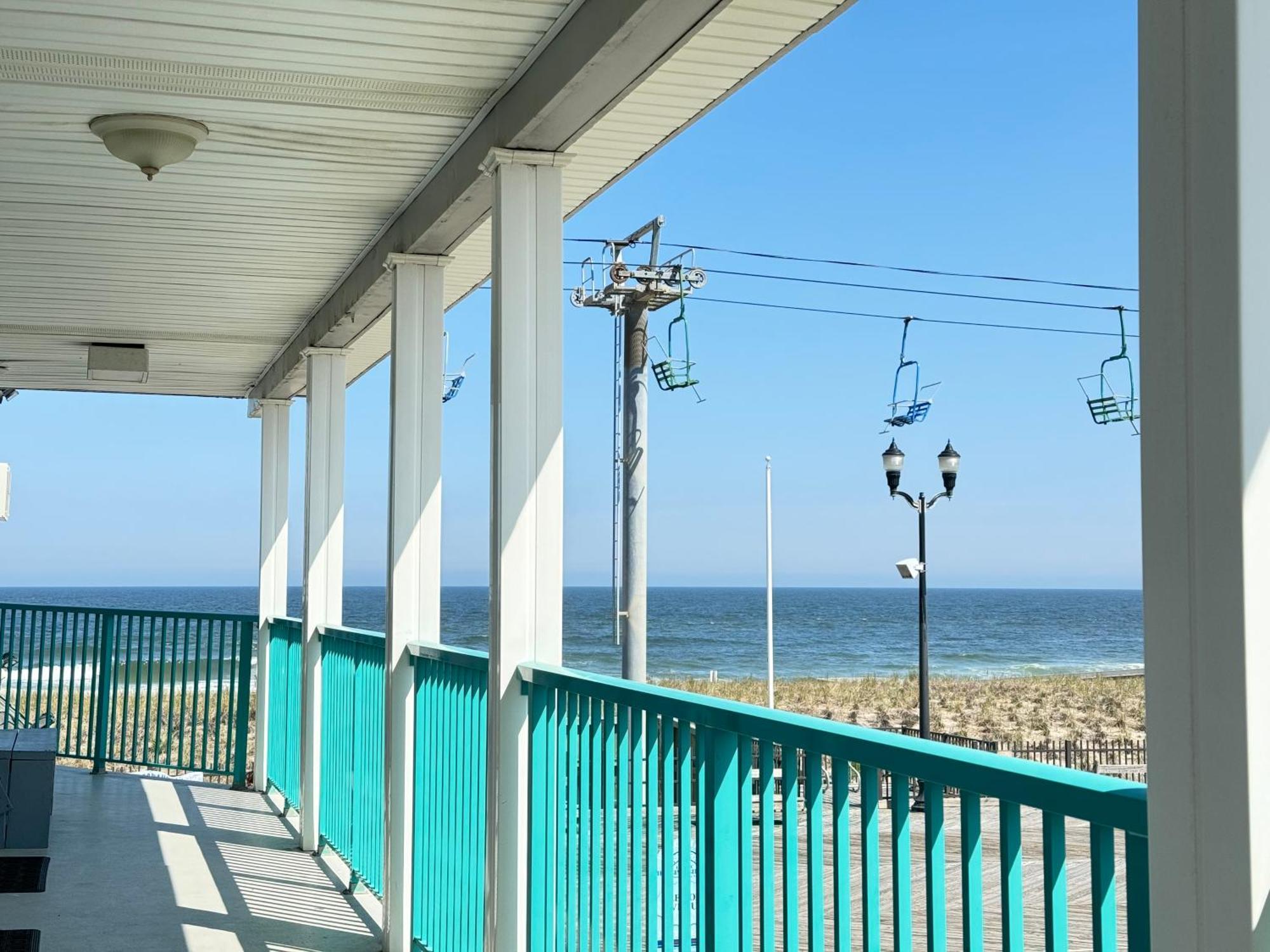 Boardwalk Sand & Surf Beach Hotel Oceanfront 시사이드 헤이츠 외부 사진